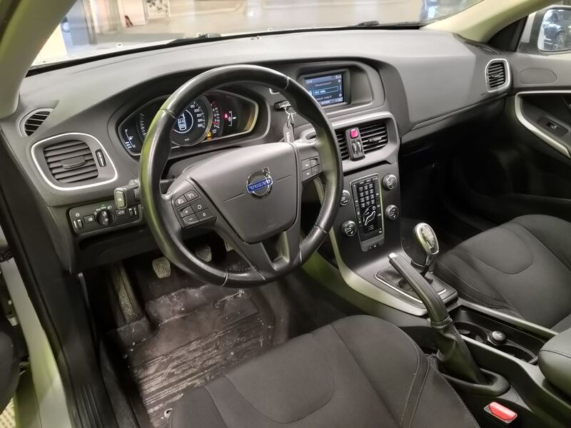 Volvo V40 vaihtoauto