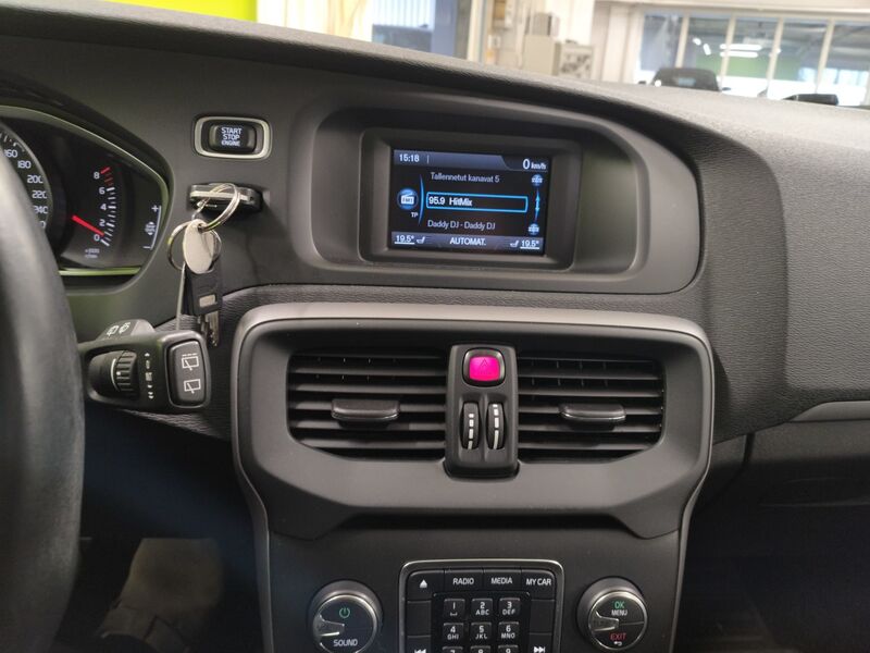 Volvo V40 vaihtoauto