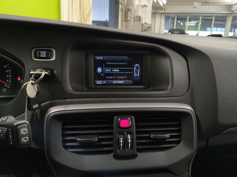 Volvo V40 vaihtoauto