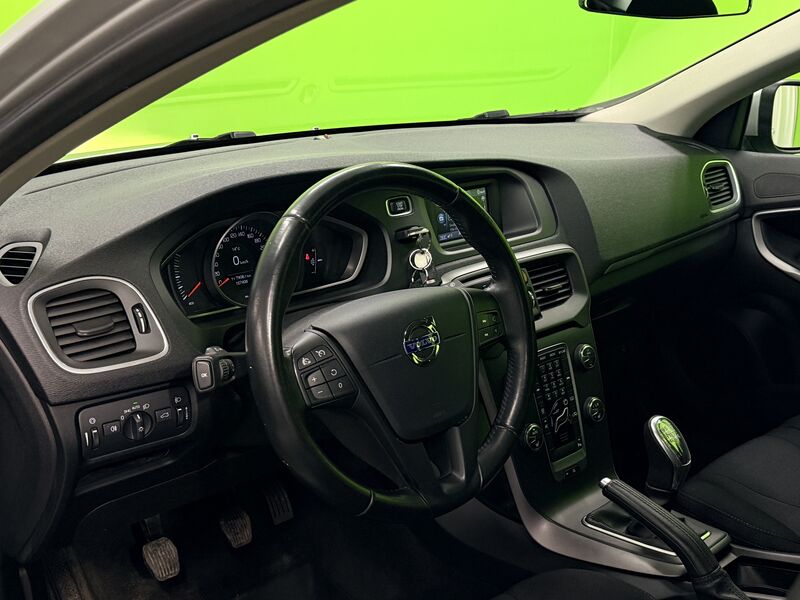 Volvo V40 vaihtoauto