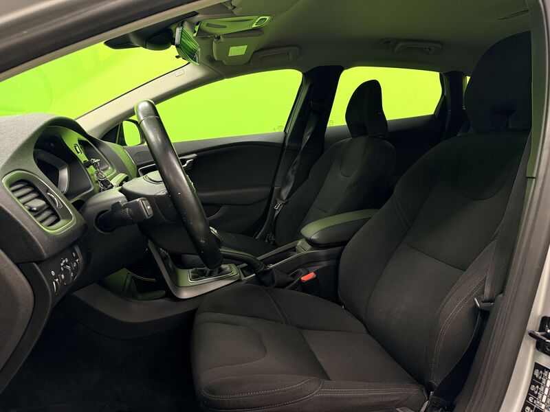 Volvo V40 vaihtoauto