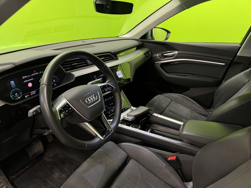 Audi e-tron vaihtoauto
