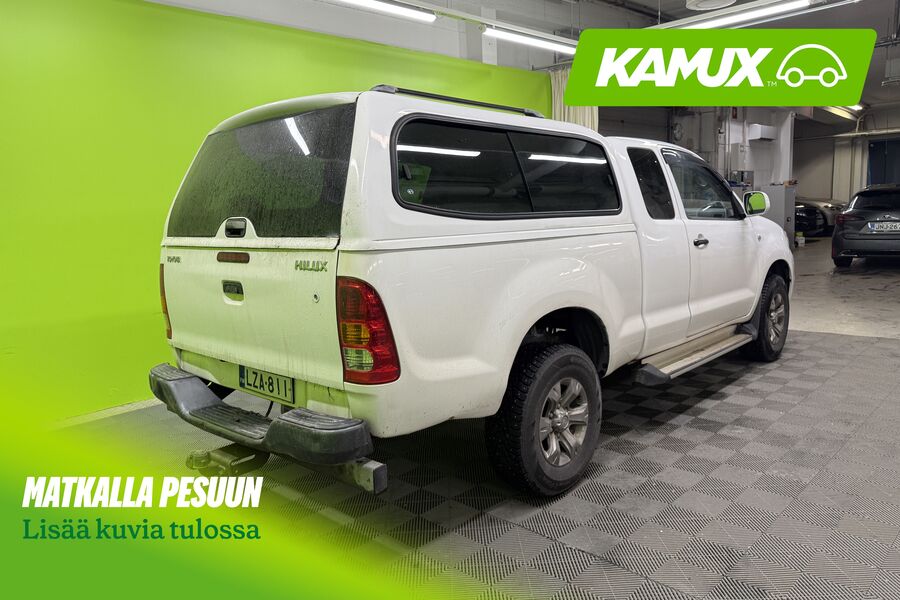 Toyota Hilux vaihtoauto