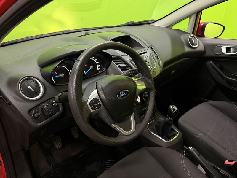Ford Fiesta vaihtoauto