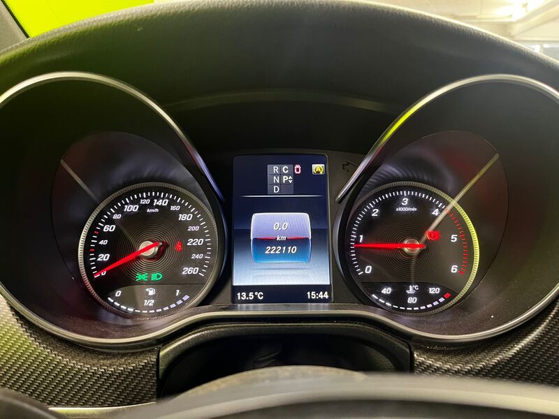 Mercedes-Benz V vaihtoauto