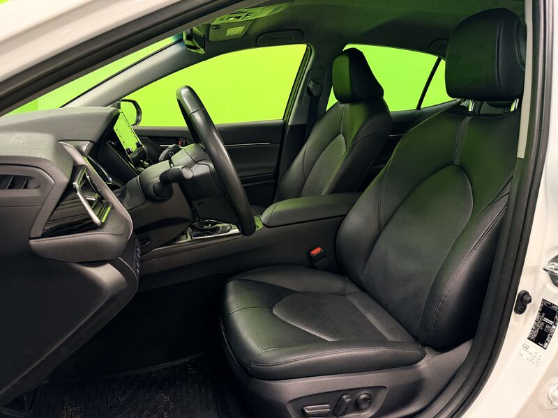 Toyota Camry vaihtoauto
