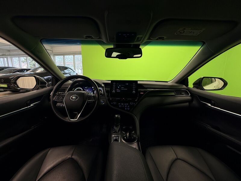 Toyota Camry vaihtoauto