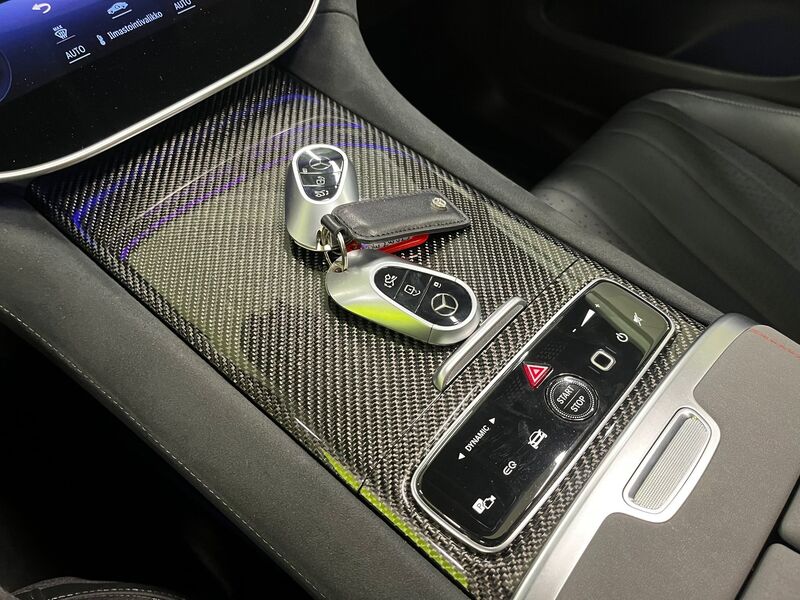 Mercedes-Benz EQS vaihtoauto