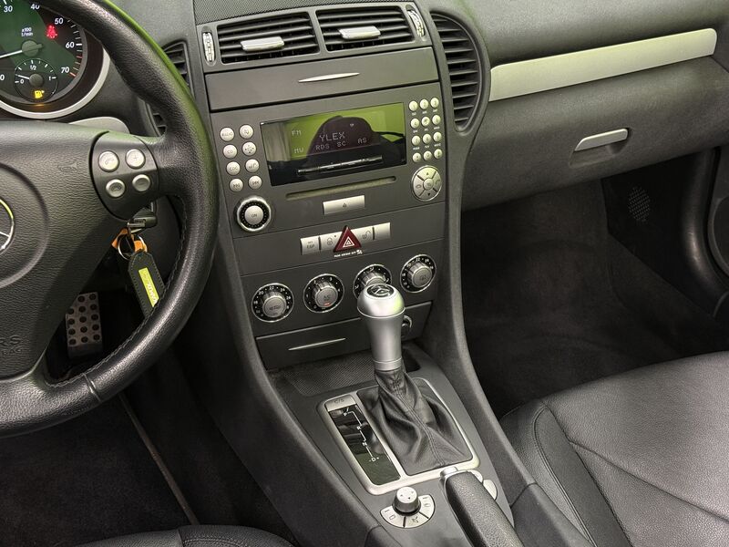 Mercedes-Benz SLK vaihtoauto