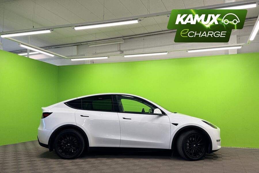 Tesla Model Y vaihtoauto