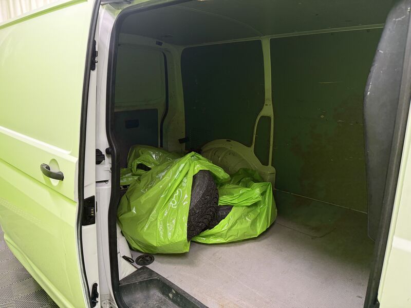 Volkswagen Transporter vaihtoauto