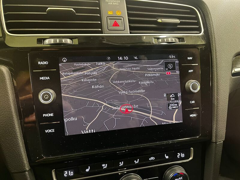 Volkswagen Golf vaihtoauto