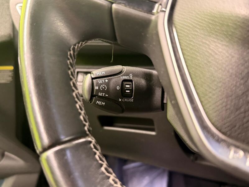 Peugeot 5008 vaihtoauto