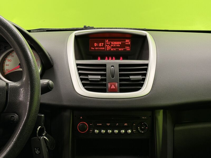 Peugeot 207 vaihtoauto