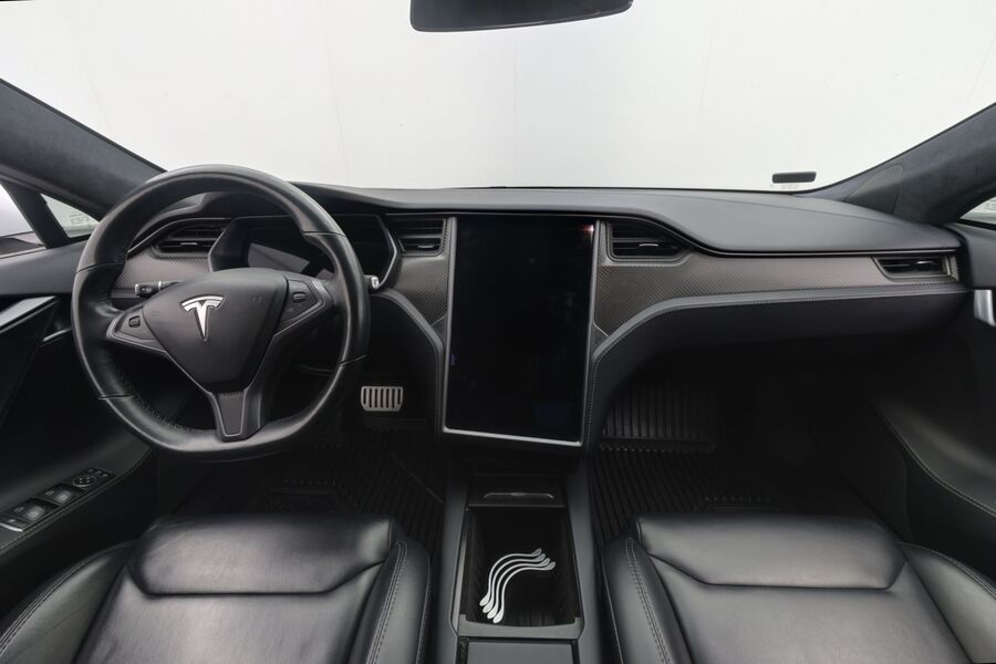 Tesla Model S vaihtoauto