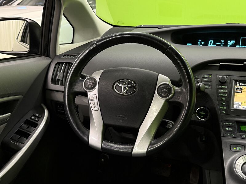 Toyota Prius vaihtoauto