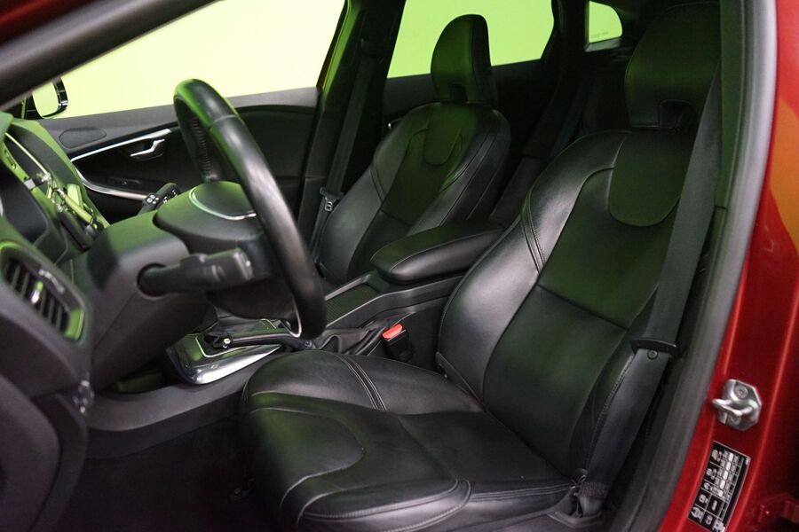 Volvo V40 vaihtoauto