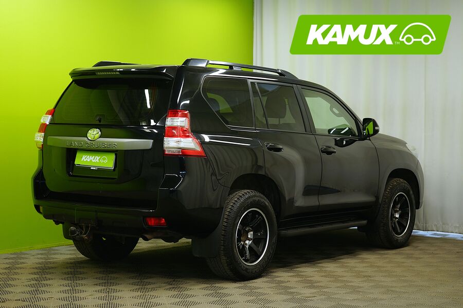 Toyota Land Cruiser vaihtoauto
