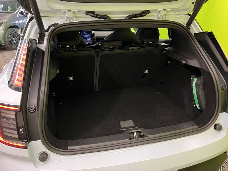 Volvo EX30 vaihtoauto