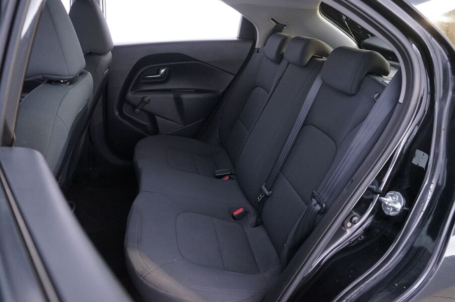 Kia Rio vaihtoauto