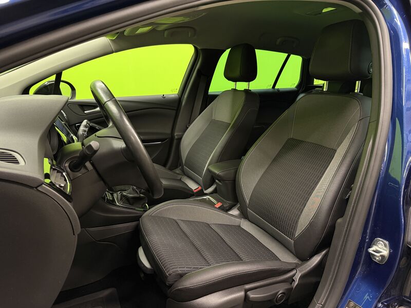 Opel Astra vaihtoauto