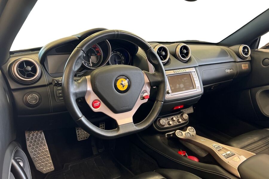 Ferrari California vaihtoauto