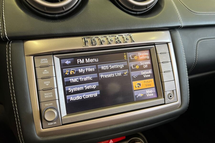 Ferrari California vaihtoauto