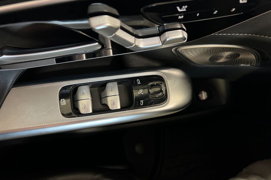 Mercedes-Benz EQE vaihtoauto