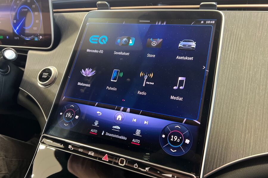 Mercedes-Benz EQE vaihtoauto