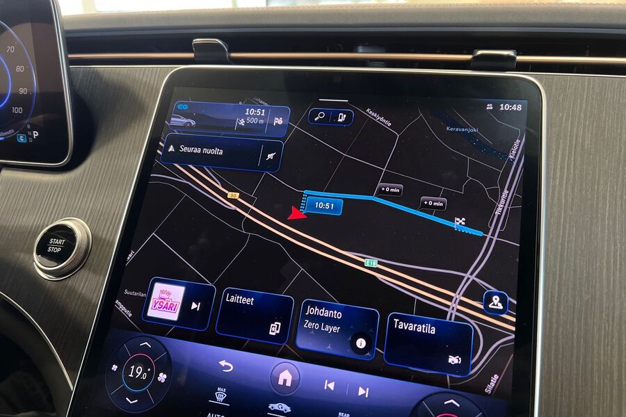 Mercedes-Benz EQE vaihtoauto