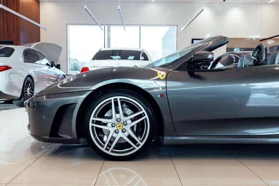 Ferrari F430 vaihtoauto