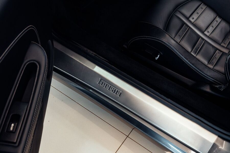 Ferrari F430 vaihtoauto