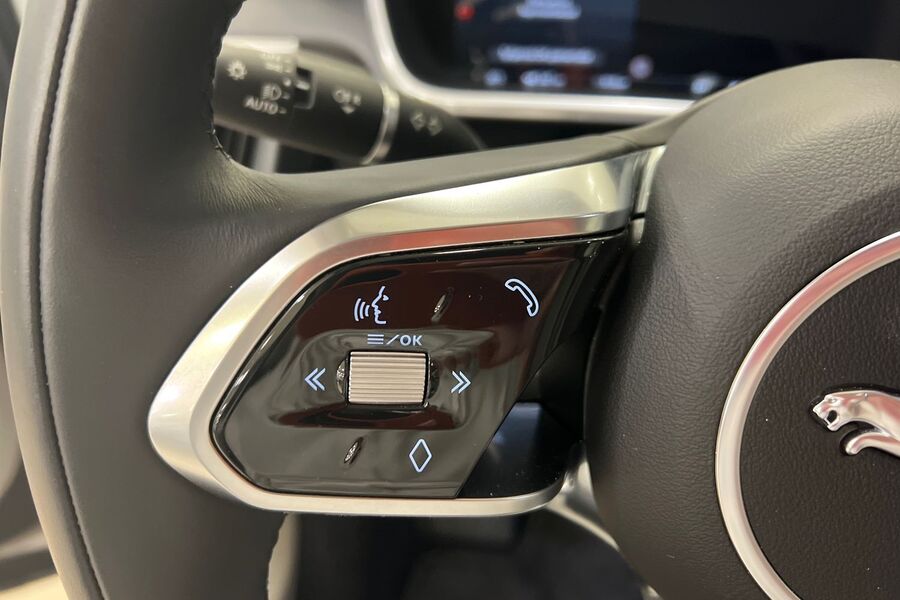 Jaguar I-PACE vaihtoauto