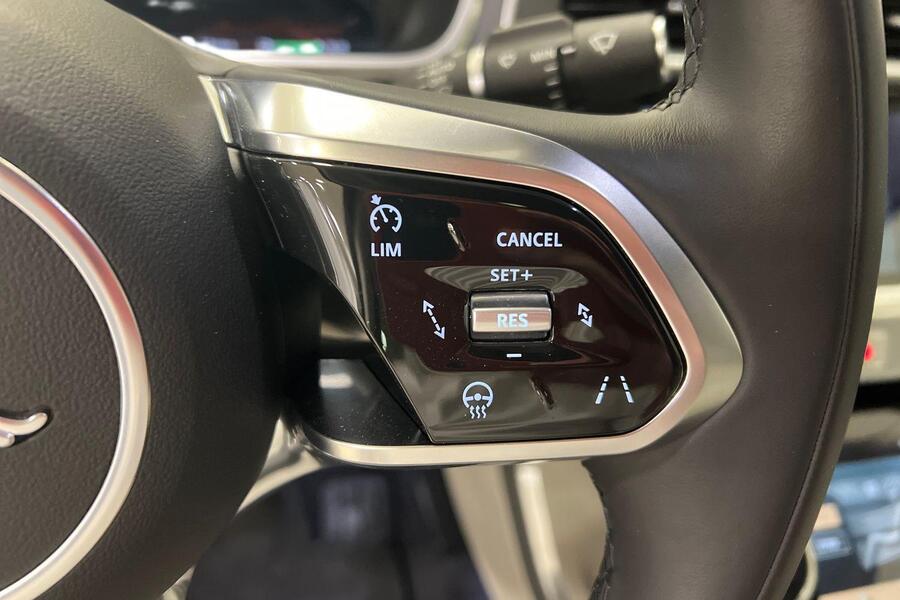 Jaguar I-PACE vaihtoauto