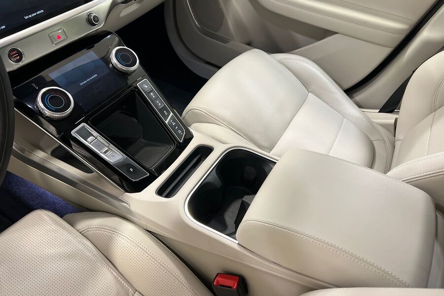 Jaguar I-PACE vaihtoauto