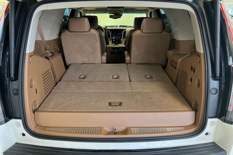 Cadillac Escalade vaihtoauto