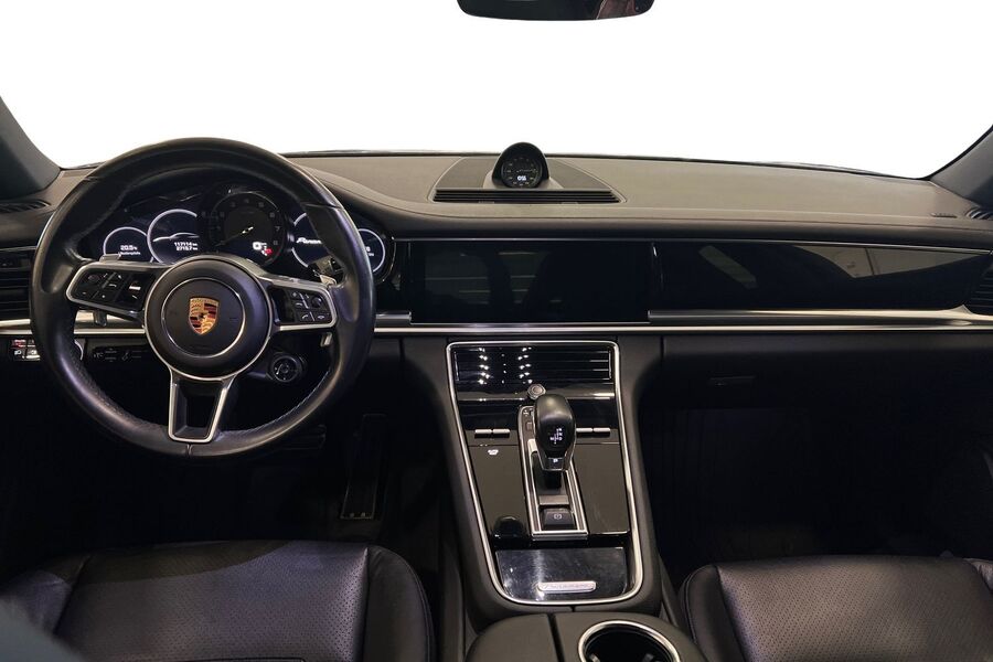 Porsche Panamera vaihtoauto