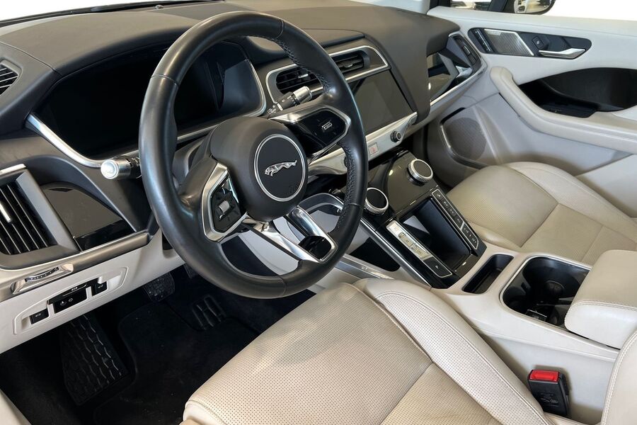 Jaguar I-PACE vaihtoauto