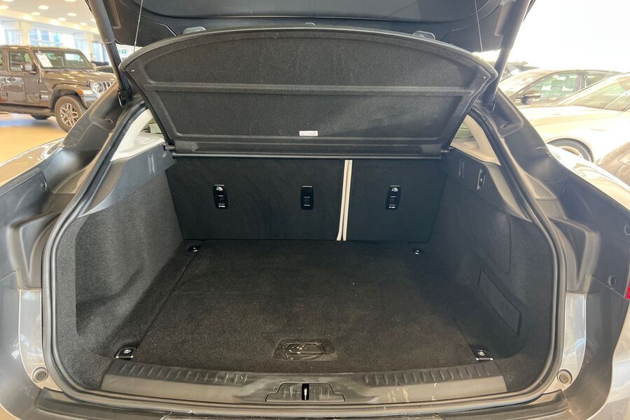 Jaguar I-PACE vaihtoauto