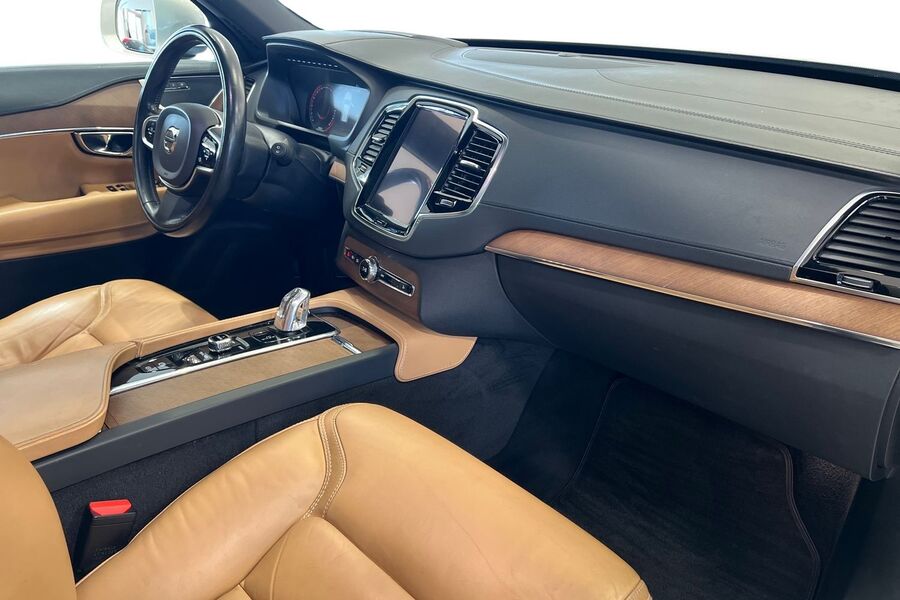 Volvo XC90 vaihtoauto