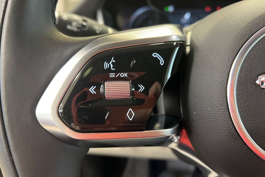 Jaguar I-PACE vaihtoauto