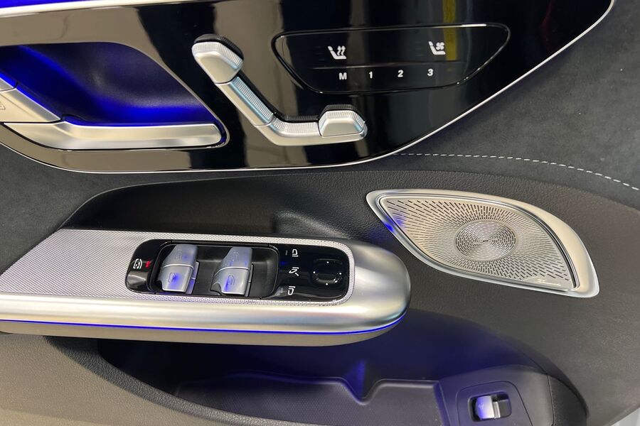 Mercedes-Benz EQE vaihtoauto