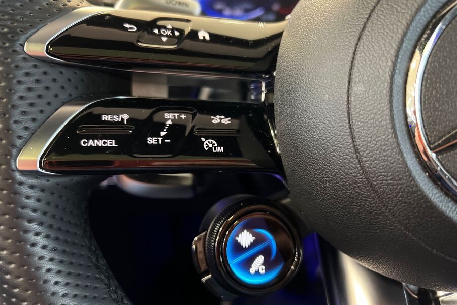 Mercedes-Benz EQE vaihtoauto