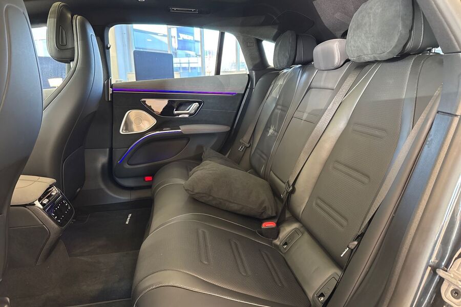 Mercedes-Benz EQS vaihtoauto