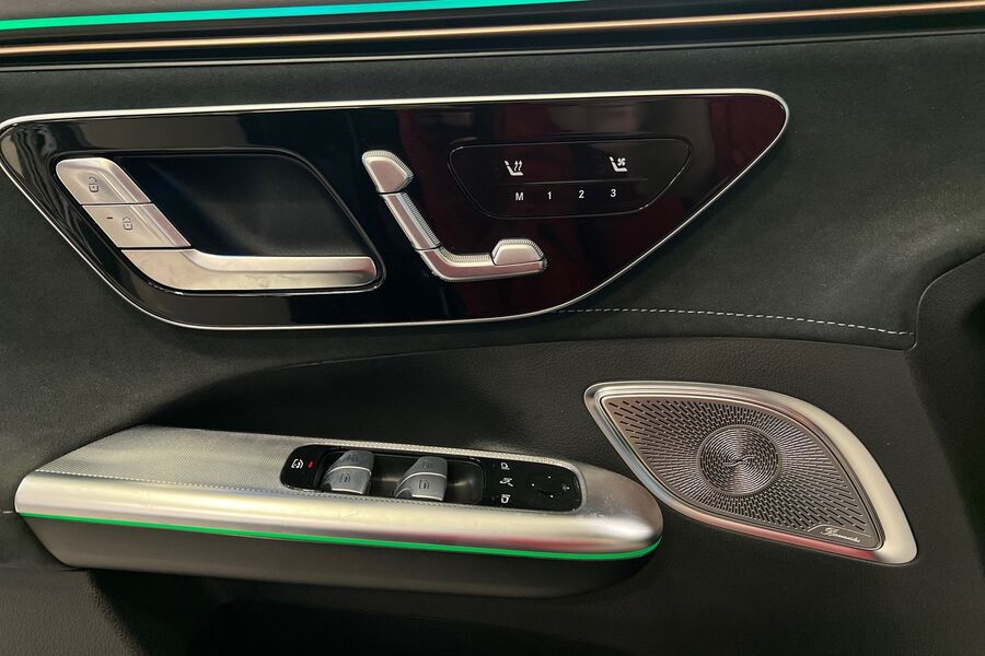 Mercedes-Benz EQE vaihtoauto