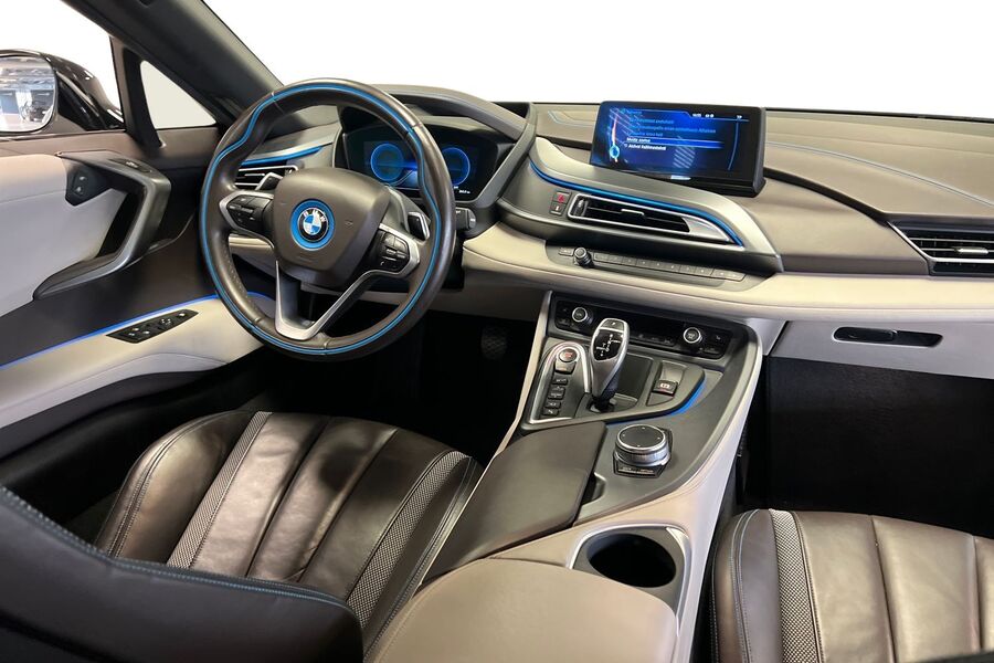 BMW i8 vaihtoauto
