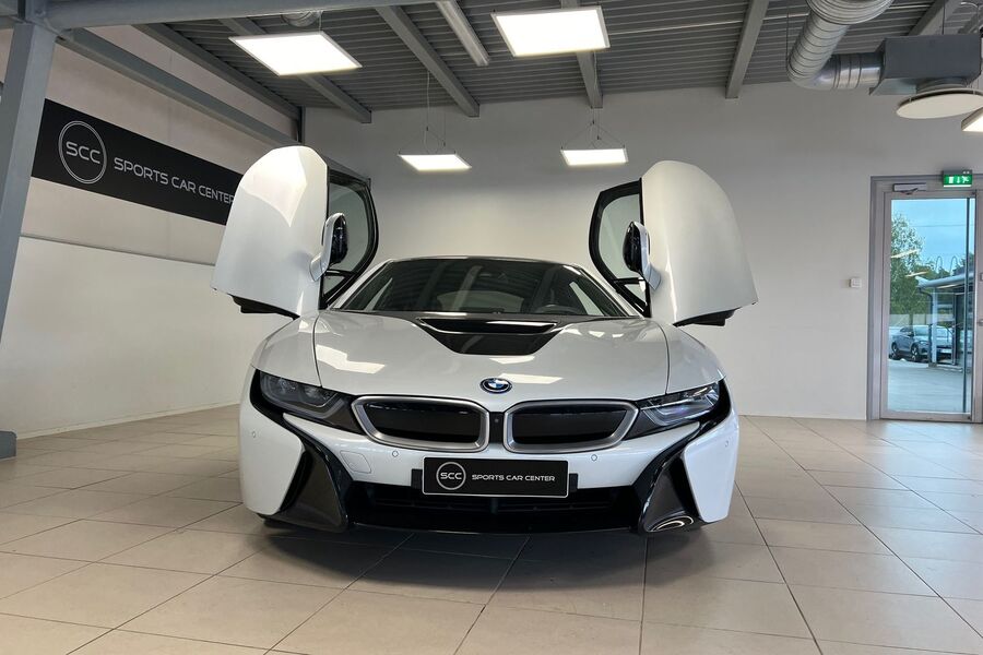 BMW i8 vaihtoauto