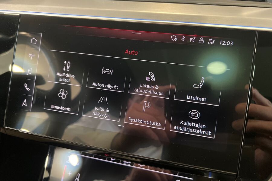 Audi e-tron vaihtoauto