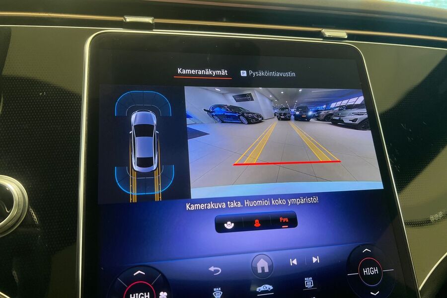 Mercedes-Benz EQE vaihtoauto