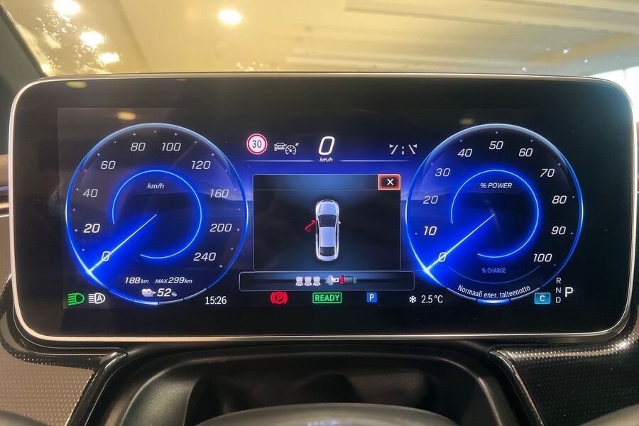 Mercedes-Benz EQE vaihtoauto